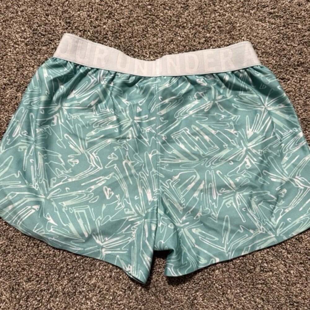 Blue shorts